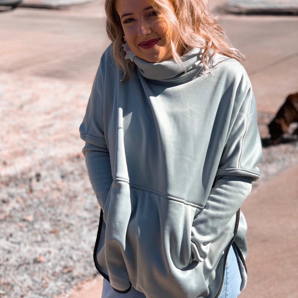 SOLD The North Face Gray cozy slacker poncho